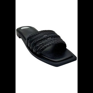 Intentionally Blank Women's Mute Slide Sandals Black - Medium